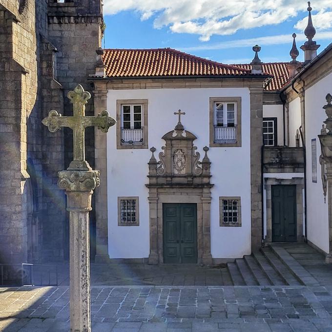 portugal/guimaraes/convento-e-igreja-de-sao-francisco