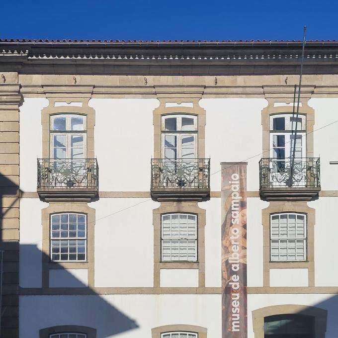 portugal/guimaraes/museu-alberto-sampaio-claustro-de-nossa-senhora