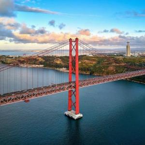 portugal/lisboa/ponte-25-de-abril