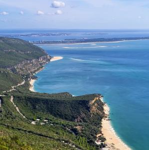 portugal/parque-natural-da-arrabida/mirador-alto-de-picoto