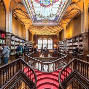 portugal/porto-portugal/livraria-lello-e-irmao