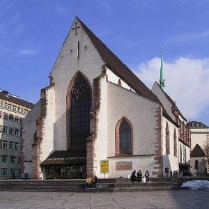 schweiz/basel/historiches-museum-basel-barfusserkirche