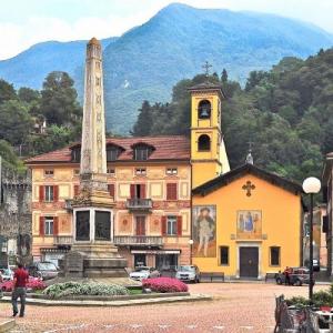 schweiz/bellinzona/piazza-indipendenza