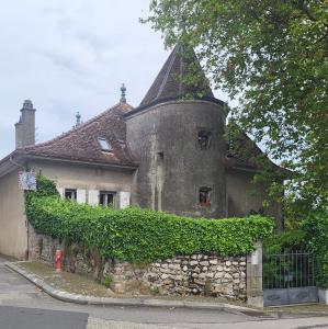 schweiz/bursins/maison-de-salgas