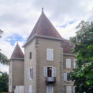 schweiz/dardagny/chateau