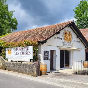 schweiz/dardagny/domaine-les-faunes