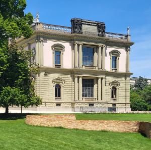 schweiz/geneve/musee-ariana
