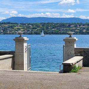 schweiz/geneve/parc-mon-repos