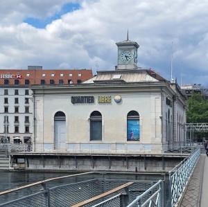 schweiz/geneve/pont-de-la-machine