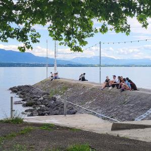 schweiz/nyon/grande-jetee-panorama