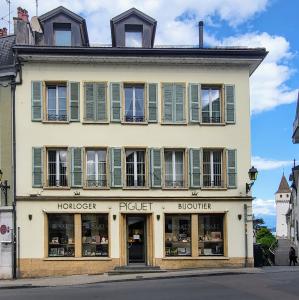 schweiz/nyon/grande-rue