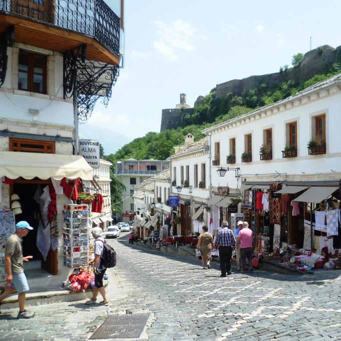 shqiperia/gjirokastra/qafa-e-pazarit