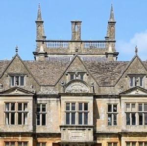 united-kingdom/corsham-court