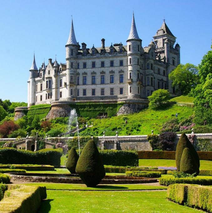united-kingdom/dunrobin-castle