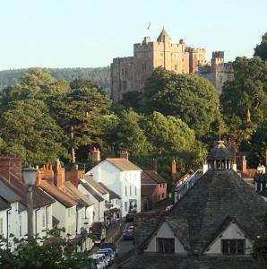 united-kingdom/dunster