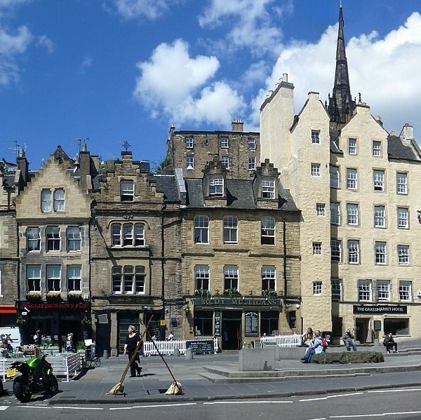 united-kingdom/edinburgh/grassmarket