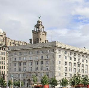 united-kingdom/liverpool/the-three-graces