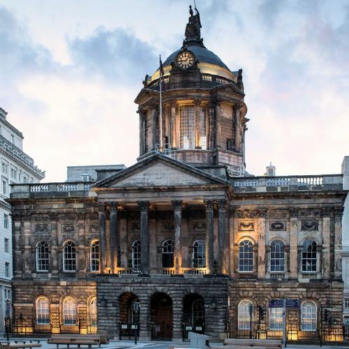 united-kingdom/liverpool/town-hall