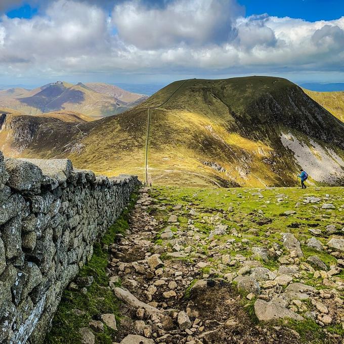 united-kingdom/mourne-mountains-middle