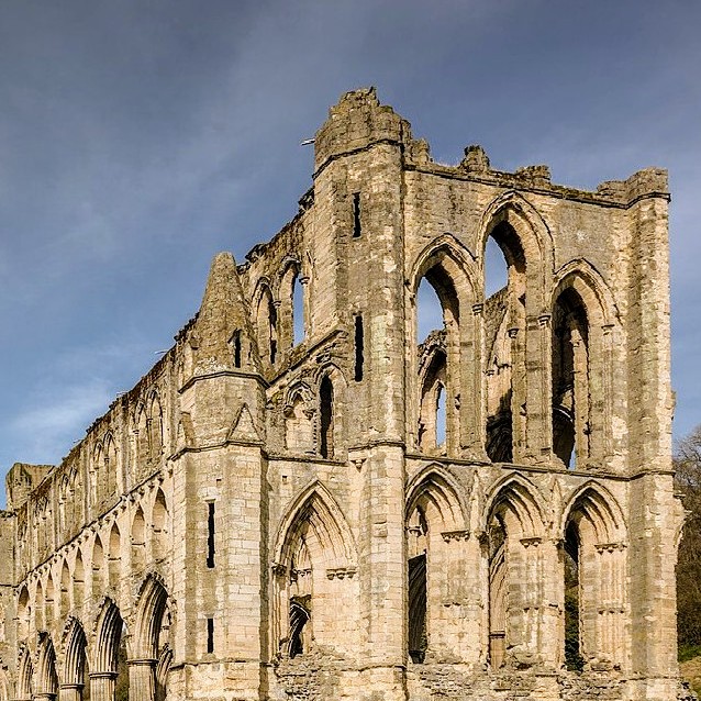 united-kingdom/rievaulx-abbey