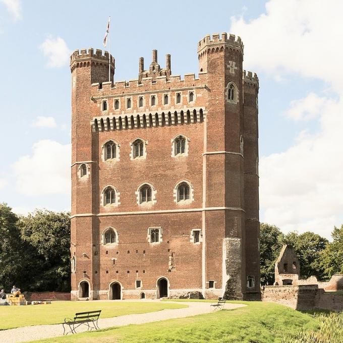 united-kingdom/tattershall-castle