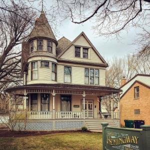 united-states/chicago/ernest-hemingway-s-house-museum