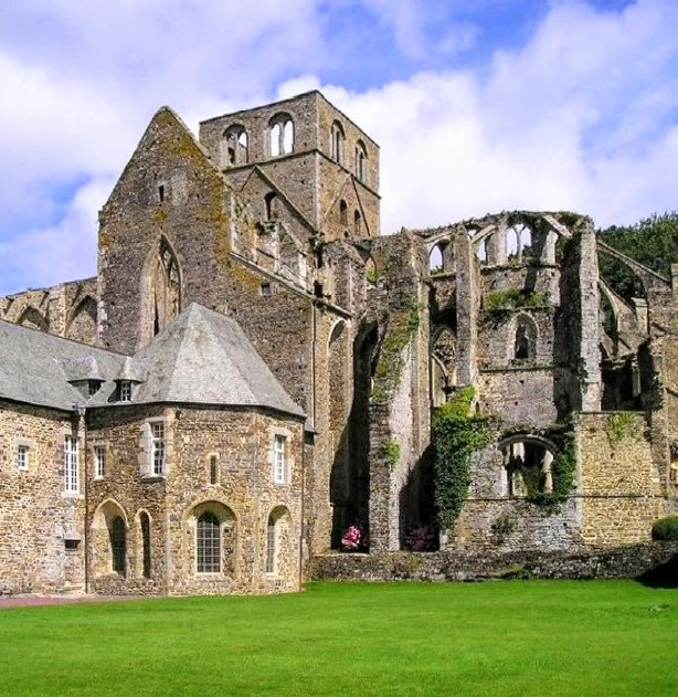 abbaye-de-hambye-presentation
