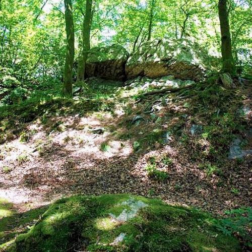 bagnoles-de-l-orne-le-roc-au-chien