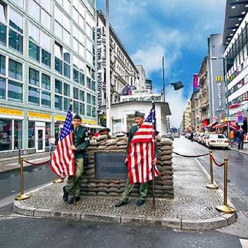 berlin-checkpoint-charlie