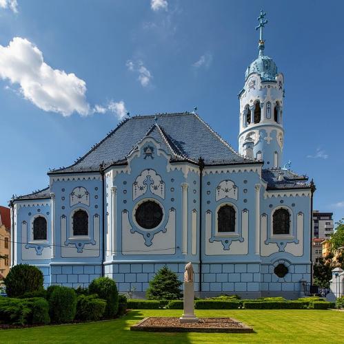 bratislava-modry-kostol-kostol-svatej-alzbety  