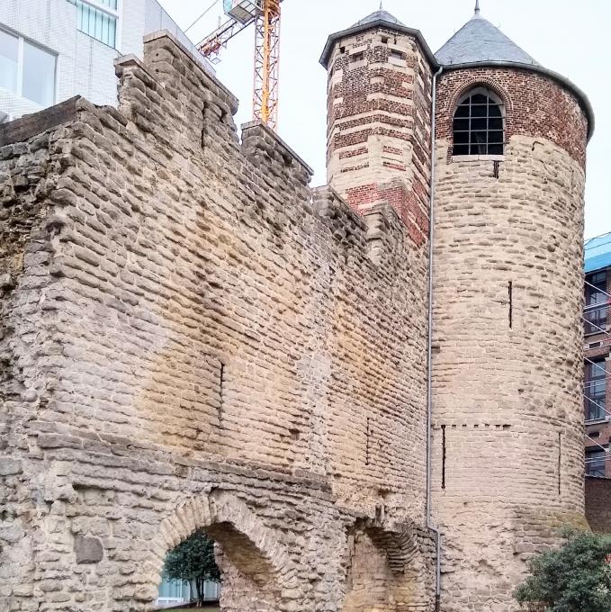 bruxelles-tour-anneessens