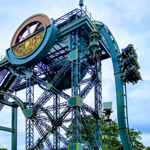 BARON 1898. Une chute verticale de 37 mètres. (10)