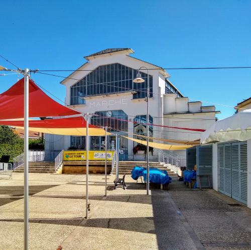 Marché couvert.