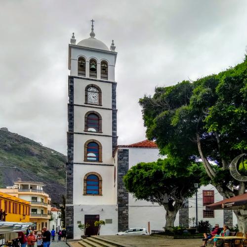 Église Santa-Ana.