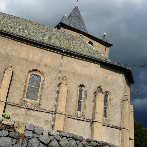 Laguiole Église SaintMathieu. Présentation et avis des voyageurs.
