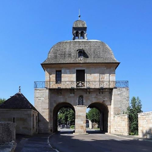 Porte de Moulins.
