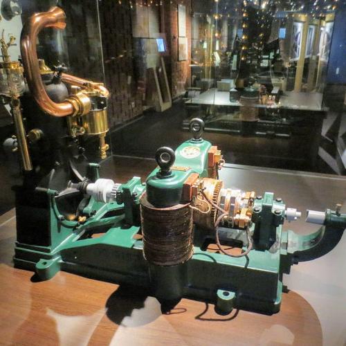 Musée Électropolis.