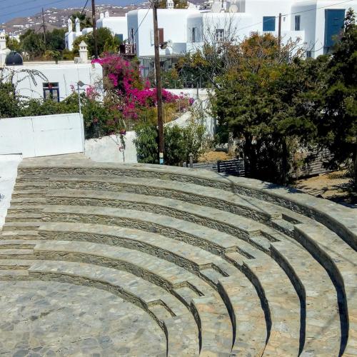 mykonos-amphitheatre