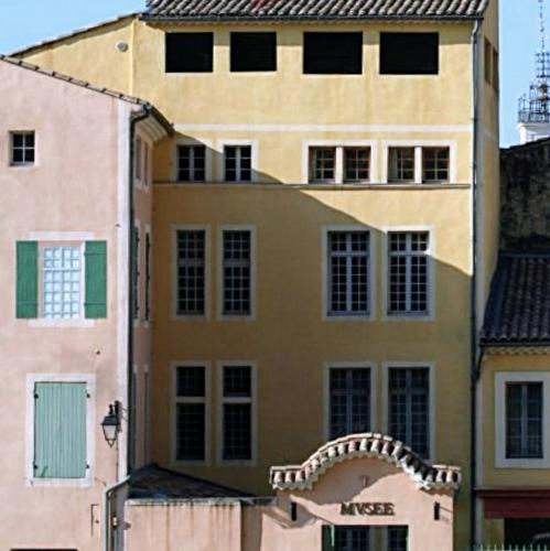 Musée d'Art et d'Histoire.